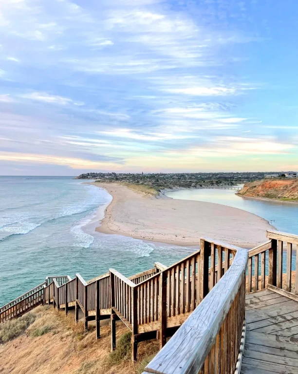 Port Noarlunga coastline and river-mouth setting